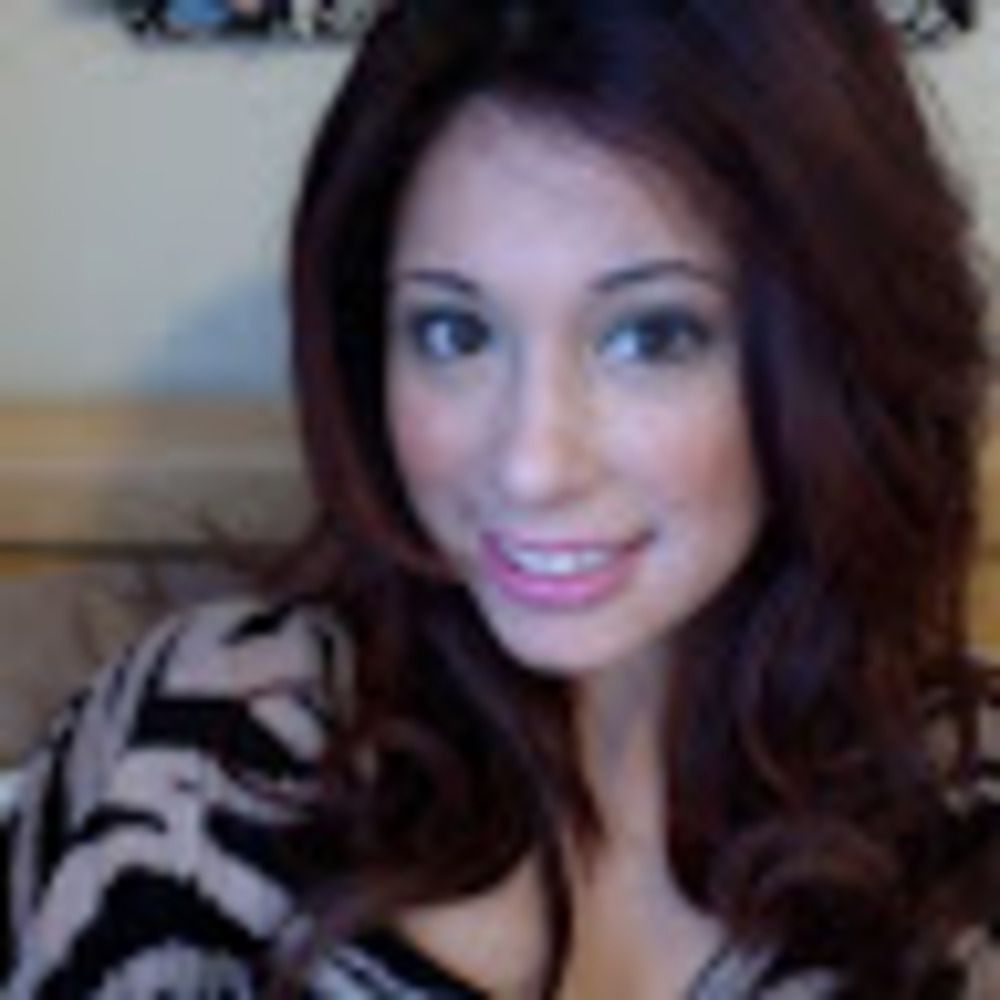 Meet your Posher, Cynthia